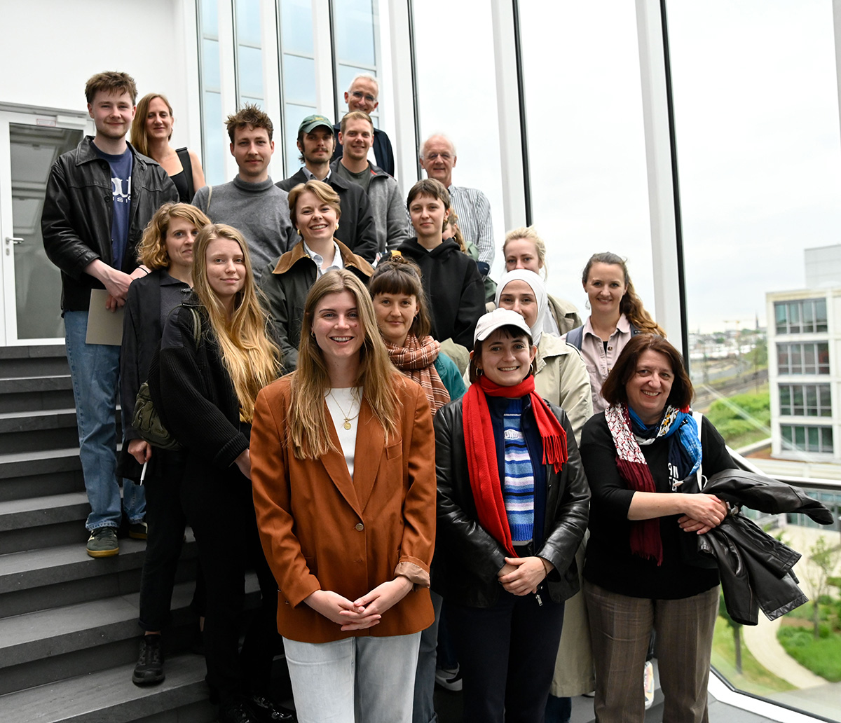 The budding journalists from the German School of Journalism visited Agravis AG as part of their exchange with Landwirtschaftsverlag Münster. Photo: Agravis